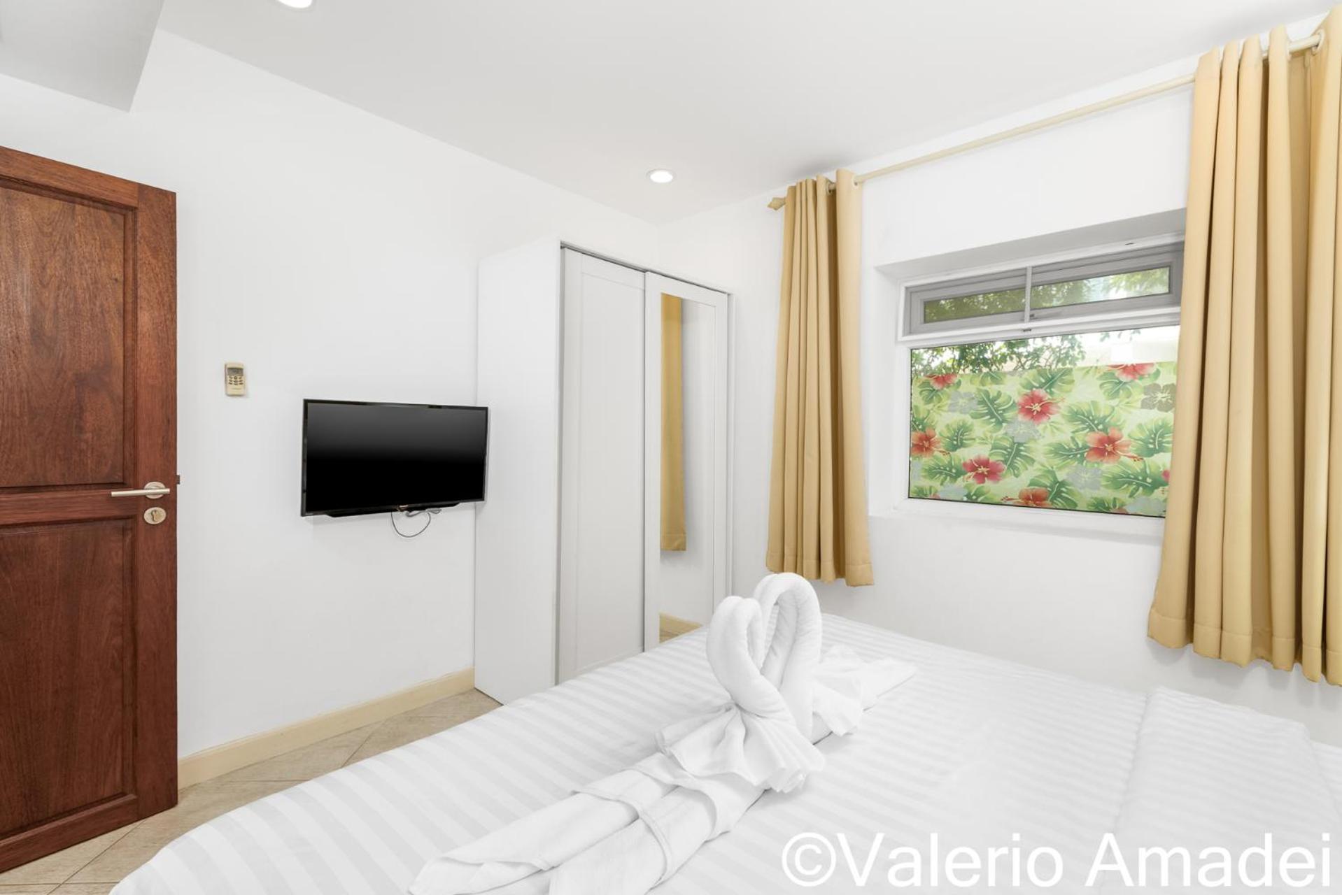 Kb Apartments Karon Beach By Phr Bagian luar foto